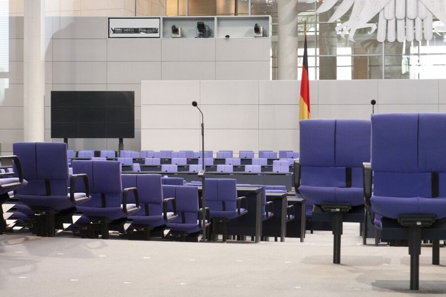 Stühle im Bundestag