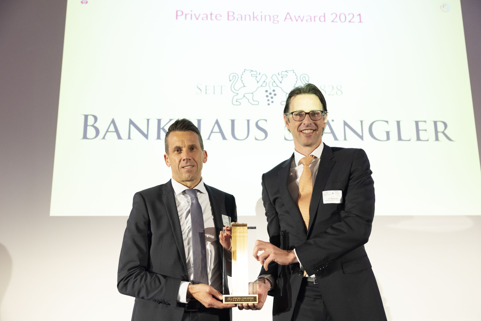 Dan Bankhaus Spängler ist der Gesamtsieger im diesjährigen Vermögensmanagerrating TOPS 2022
