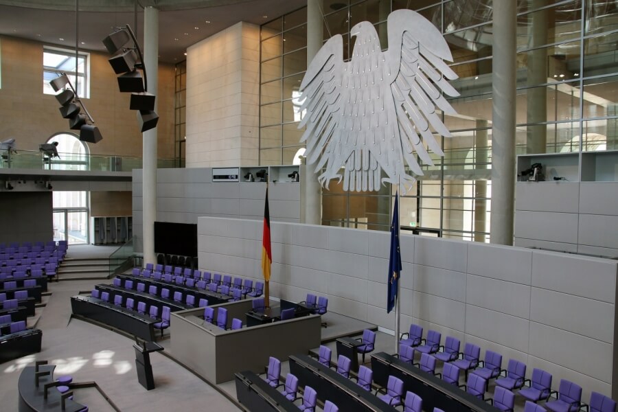 Blick in den Plenarsaal des deutschen Bundestages