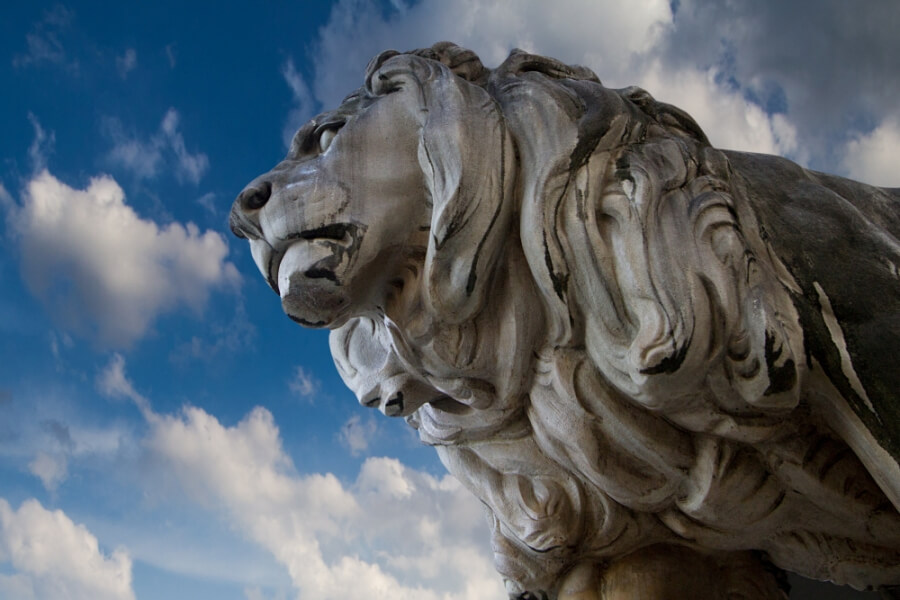 Statue eines bayerischen Löwen
