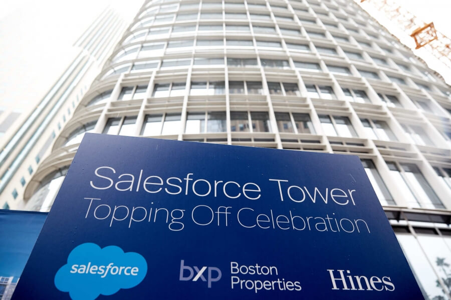 Salesforce Tower Topping Off Celebration: Sign