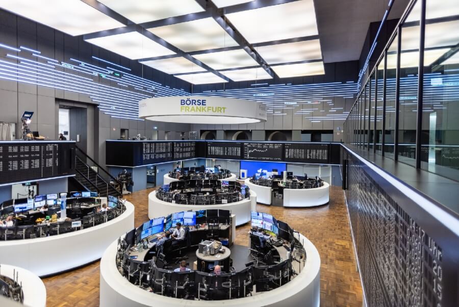Blick in den Handelssaal der Deutschen Börse in Frankfurt 