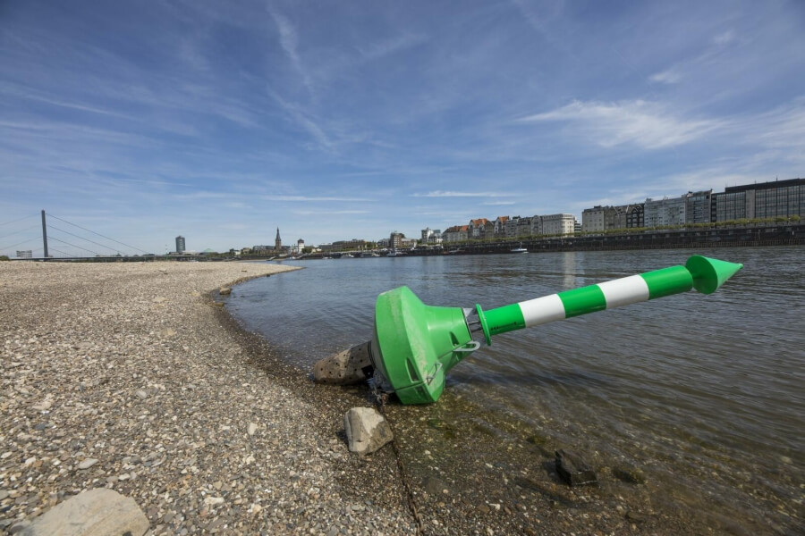 Niedrigwasser in Rhein und Elbe erhöht Transportkosten 